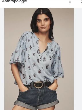 LN 5 star Anthropologie Pintuck Short Sleeve Swing Top in blue S